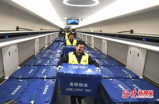 南京快递车厢爆料视频曝光,惊人内幕揭露快递行业乱象