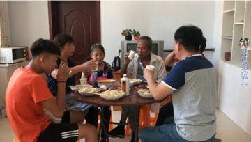 农村傻大妮最新爆料,揭秘娱乐圈惊人内幕！